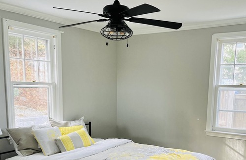 Danbury Casa | ★ Quiet Family Lake Escape