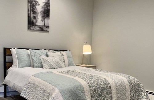 Danbury Casa | ★ Quiet Family Lake Escape