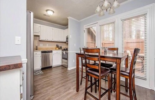Fayetteville Apartamento | Quiet Fayetteville Retreat Near Fort Bragg + Patio