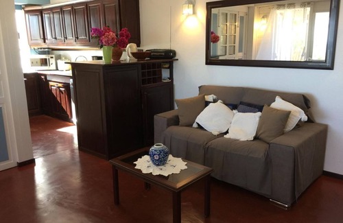 Piton Saint-Leu Villa | Tranquilo, jardín, vista al mar.2 alojamientos independientes (2 y 4 personas)