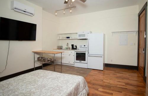 North Upper Street Apartamento | Quiet, gated oasis near downtown Lexington