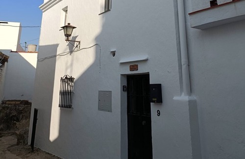 Alcala de los Gazules Casa | Quiet Getaway House in Alcala De Los Gazules