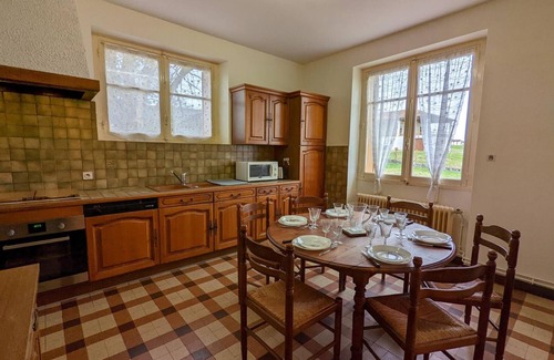 Blanzaguet-Saint-Cybard Cabaña | Casa rural Blanzaguet-Saint-Cybard, 3 dormitorios, 6 personas