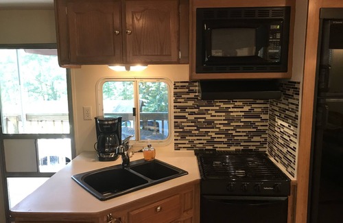 Candler Cabaña | Quiet Haven Tiny Home-Hot Tub-Pet Friendly-Asheville Mtns