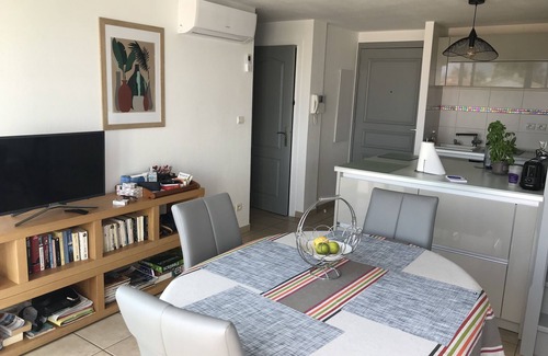 Saint-Cyprien Plage Apartamento | TRANQUILO, PERMANENTE, GRAN TERRAZA Y PISCINA CERCA DE LA PLAYA