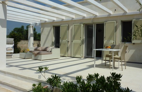 Manduria Casa | Casa tranquila con vistas al mar y jardín generoso, 2-4 pers.