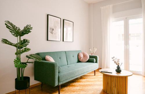 Athens Apartamento | Quiet home in Katehaki metro.