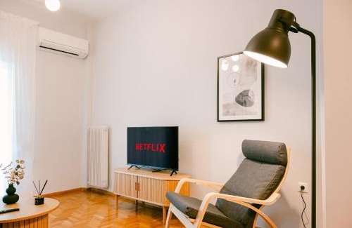 Athens Apartamento | Quiet home in Katehaki metro.