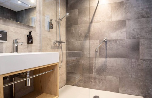 Doorwerth Hotel | Quiet Hotel Comfort in the Forest Near Arnhem & Doorwerth Castle