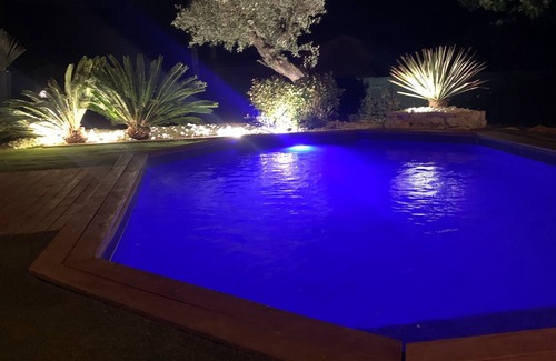 Evenos Casa | Quiet house