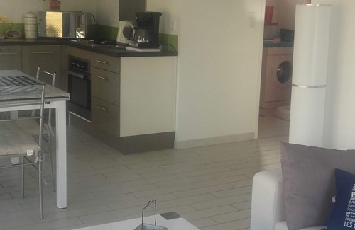 Loctudy Casa | Casa tranquila loctudy 300m del mar y gr34 clasificado 3 estrellas