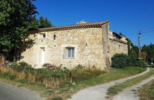 Caderousse Casa | Quiet house in the countryside