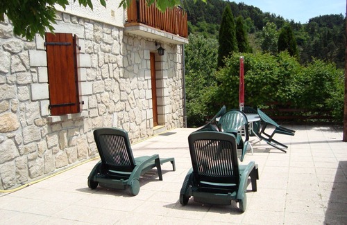 Chaneac Apartamento | casa tranquila en el campo