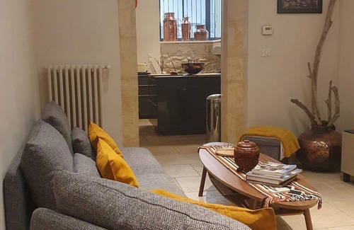 Arles City Centre Apartamento | Quiet house in the historic center of Arles, classified 17th century with Patio
