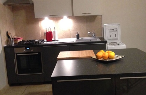 Arles City Centre Apartamento | Quiet house in the historic center of Arles, classified 17th century with Patio