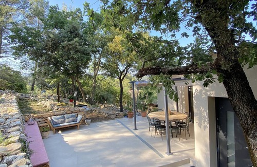 Cuers Casa | quiet house in the terraces