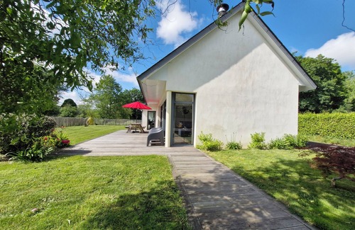 Combrit Casa | Quiet house only 10 minutes from the beach!