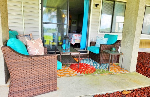 El Centro Beach Condominio | Quiet Lakefront Seaside Condo w/ Pool, 1 Mile To Pier Park & Frank Brown Park