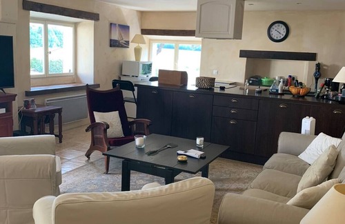 Savigny-Levescault Casa | Quiet little corner of paradise - breathtaking view
