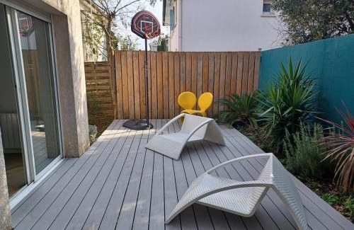 Juncasse - Argoulets Apartamento | Quiet loft 7 min to Roseraie metro station
