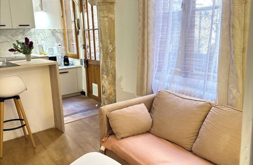 Carmes Apartamento | Quiet love cocoon in the downtown