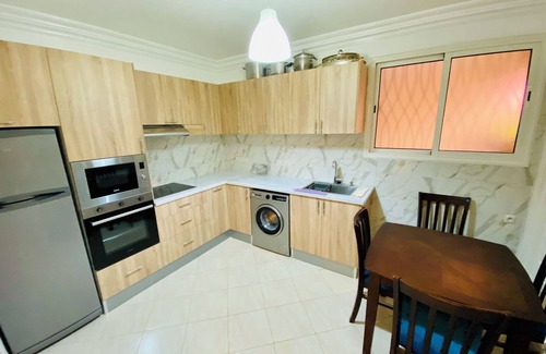 Mouassine Apartamento | Quiet modern apartment in Guéliz with parking and wifi