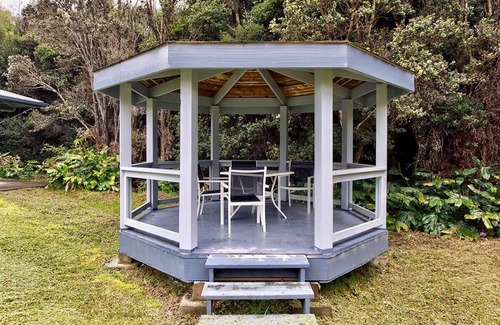 Volcano Casa | Quiet neighborhood Across from Hawaii Volcanoes National Park