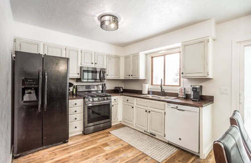 Sioux Falls Casa | Quiet neighborhood | Pet friendly | 2 bed 1 bath