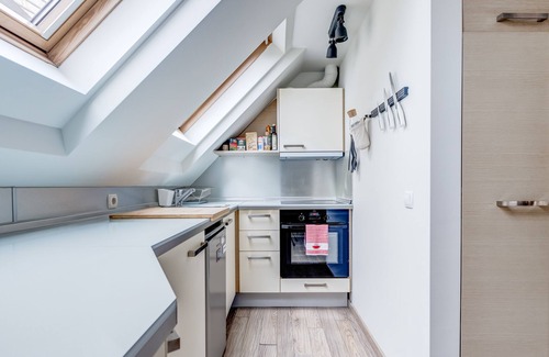 Sofia Apartamento | Quiet Park Loft Next to Eagles Bridge