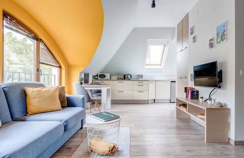 Sofia Apartamento | Quiet Park Loft Next to Eagles Bridge