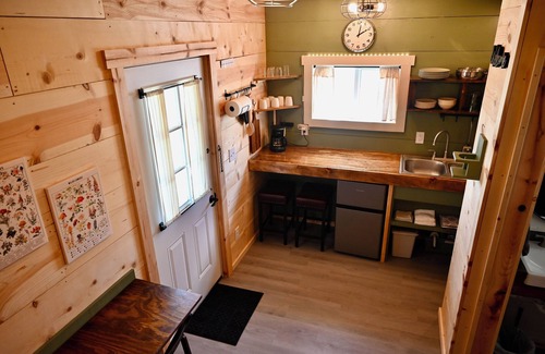 Hartville Cabina | Quiet, peaceful cabin in the rolling hills of the Ozarks