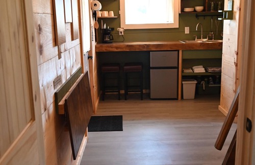 Hartville Cabina | Quiet, peaceful cabin in the rolling hills of the Ozarks