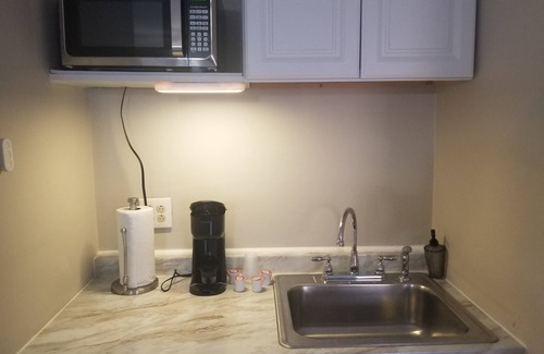 The Colony Casa | Quiet private apartment / studio Frisco Plano Dallas DFW !