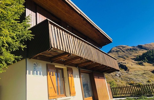 Orcieres-Merlette Chalet De Esquí | Quiet, renovated chalet in the eastern part of the resort with magnificent views