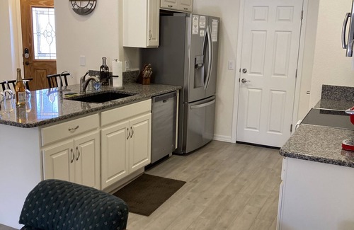 Lake Havasu City Apartamento | Quiet Residential Neighborhood. Relax and Enjoy!!!