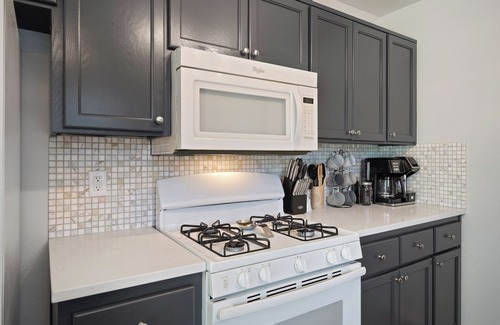 Redmond Casa | Quiet Retreat, Fenced Yard, Pet Friendly, AC