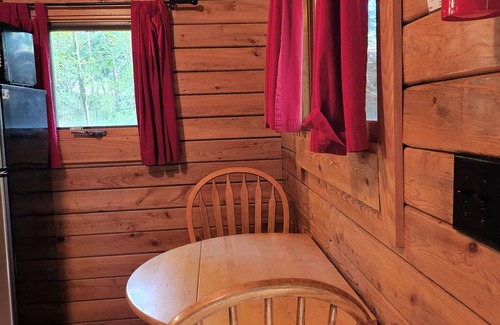 Luray Cabina | Quiet retreat on the Shenandoah river near Luray