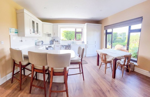 Killarney Casa | Quiet rural home within 10 minutes of Killarney