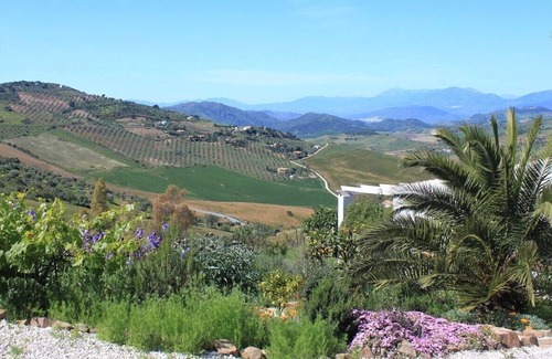 Antequera Cabaña | Quiet rural villa with private pool and fabulous panoramic views
