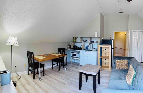 Savannah Apartamento | Quiet&Safe Loft, SAV Southside, Georgia Southern, Hospital, Gulfstream & Airport