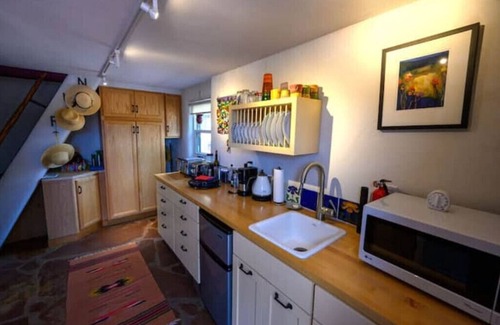 Santa Fe Casa | Quiet, Scenic Mountain Setting, 10 min. from Plaza, SF Opera minutes away