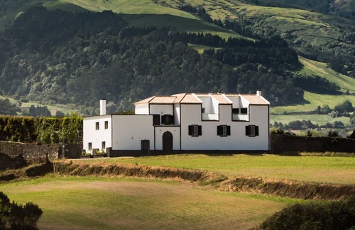 Ribeira Grande Apartamento | ubicación tranquila y apartada, pero céntrica, las vacaciones familiares perfectas