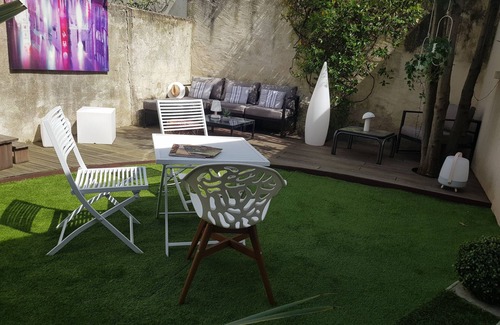 Tours Casa | Quiet single-storey house in the center of the châteaux.