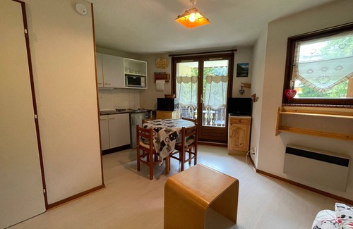 Abondance Apartamento | Estudio para 4 personas con balcón, parking y tranquilidad
