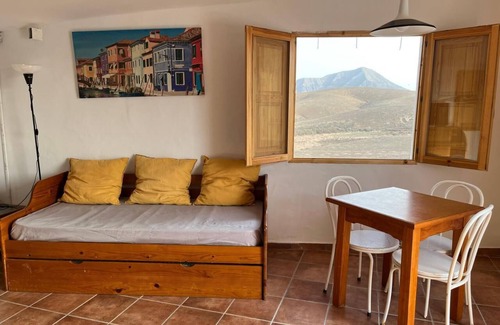 Tuineje Apartamento | Quiet Studio in a Finca