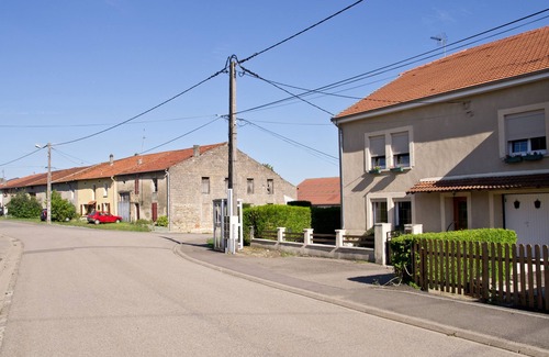 Flocourt Apartamento | cama y desayuno en un pueblo tranquilo etiquetado Gite de France