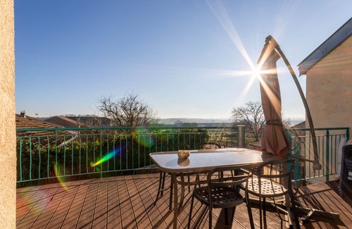 Flocourt Apartamento | cama y desayuno en un pueblo tranquilo etiquetado Gite de France