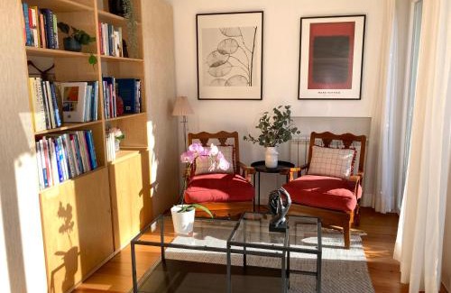 Estoril Apartamento | Quiet Studio with garden 8 Min from Beach