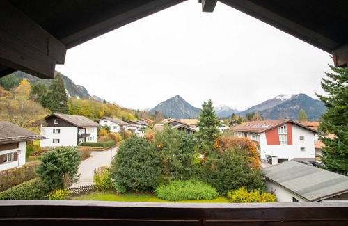 Oberstdorf Apartamento | Quiet, sunny location, directly in Oberstdorf, all cable cars can be booked free of charge