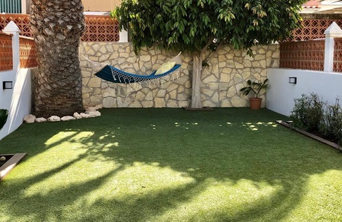 Corralejo Apartamento | Quiet, tastefully furnished accommodation close to the beach. Pet friendly!
